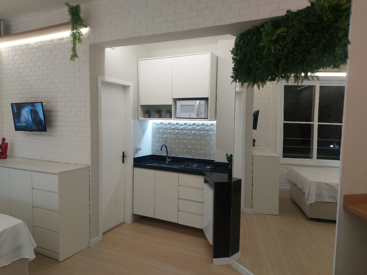 WhatsApp Image 2022-03-31 at 16.20.44 (1).jpeg